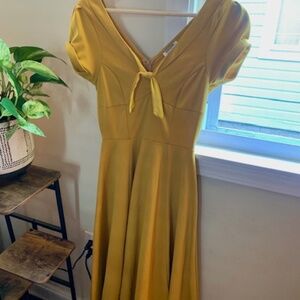 1940's Unique Vintage Yellow Swing Dress